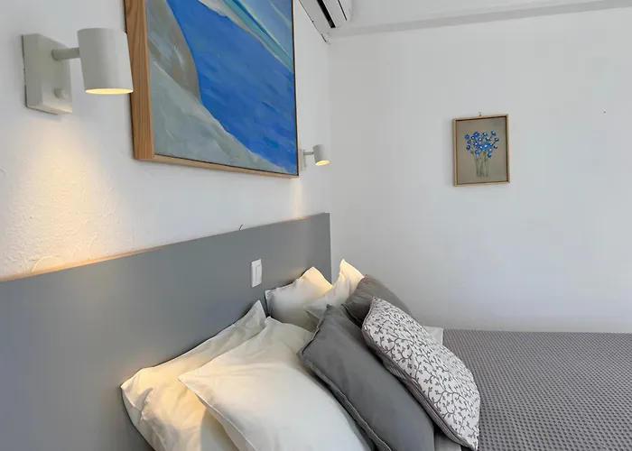 Olia Olga * 法里拉基