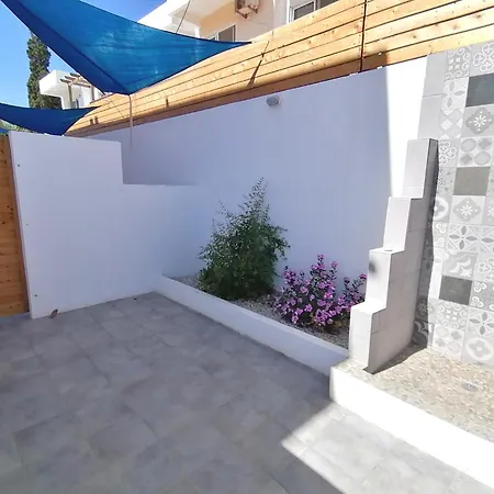 公寓 Olia Olga 法里拉基