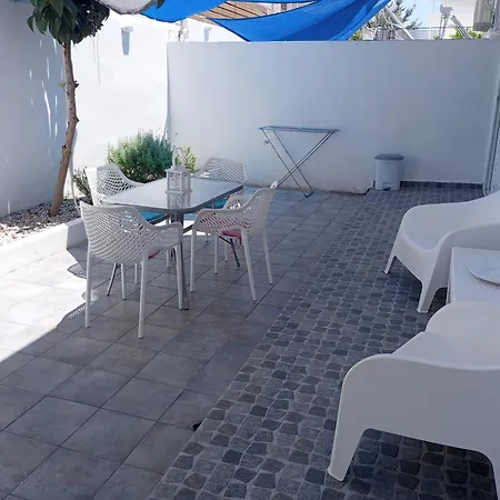 Olia Olga 法里拉基