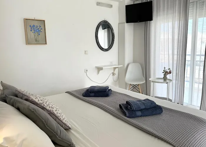 Olia Olga * ファリラキ